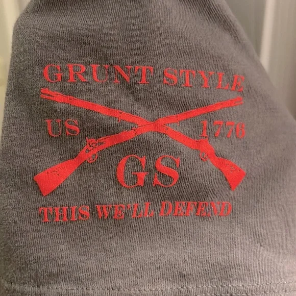 Grunt Style Women’s. Size Small - Picture 3 of 5